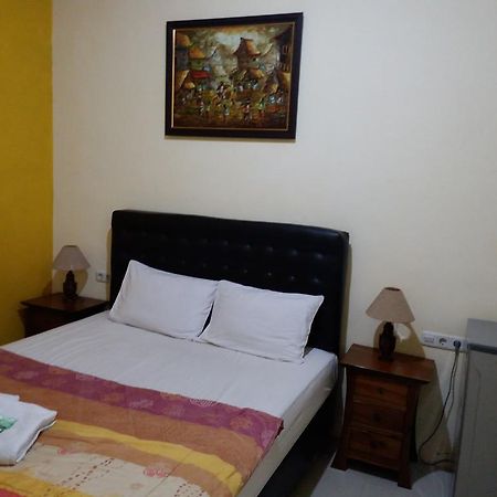 Beto Guesthouse Kalasan Luaran gambar