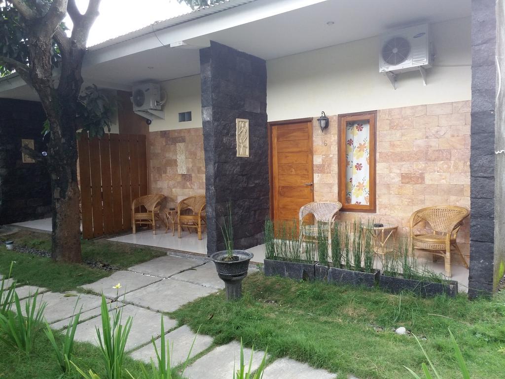 Beto Guesthouse Kalasan Luaran gambar