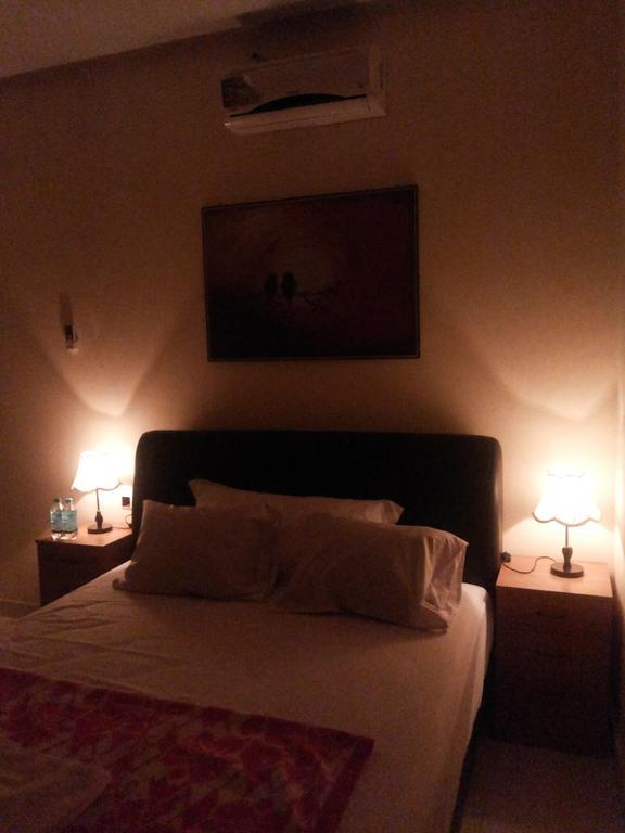 Beto Guesthouse Kalasan Luaran gambar