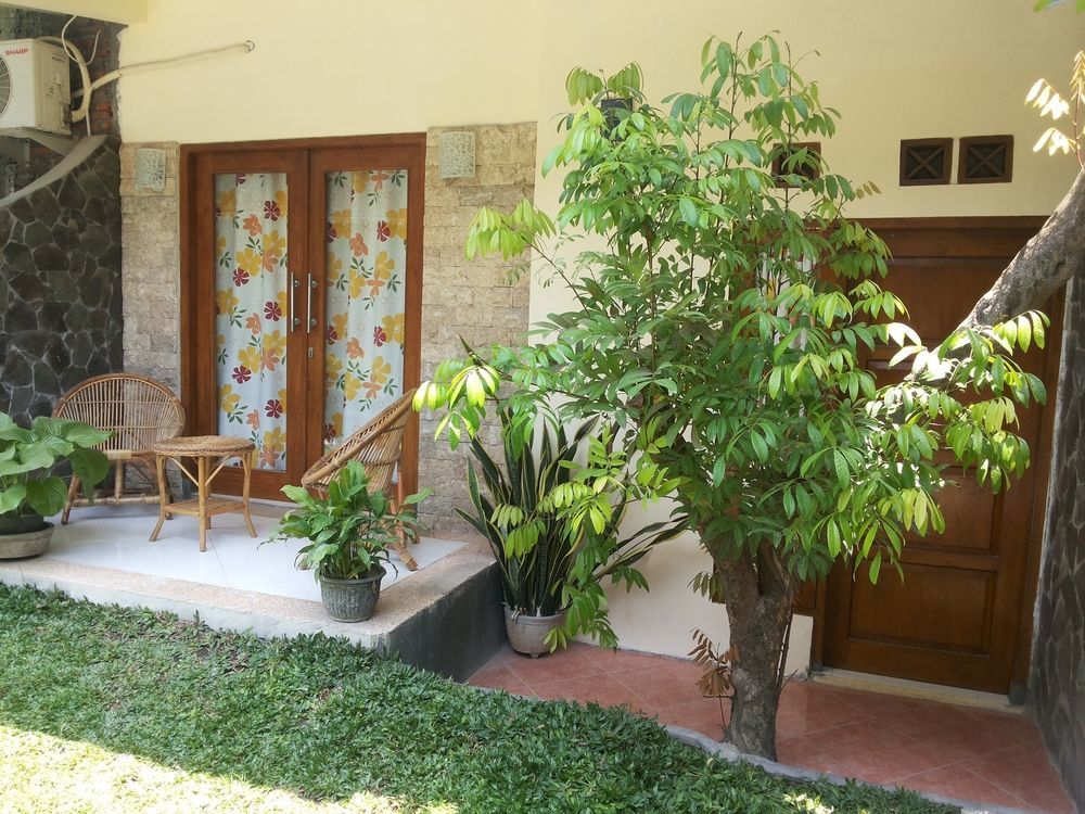 Beto Guesthouse Kalasan Luaran gambar