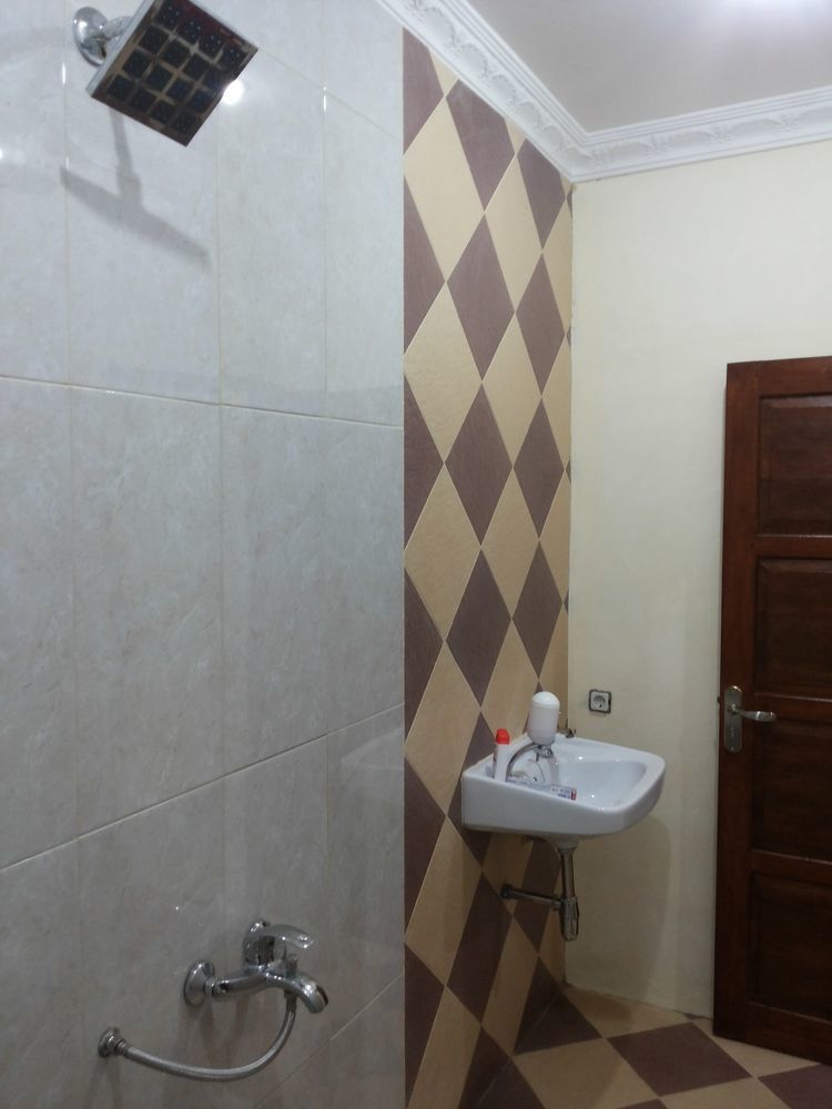 Beto Guesthouse Kalasan Luaran gambar